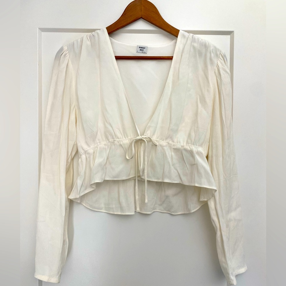COPY - Sunday Best • Cropped Tie-Front Long Sleeve Blouse • Size S